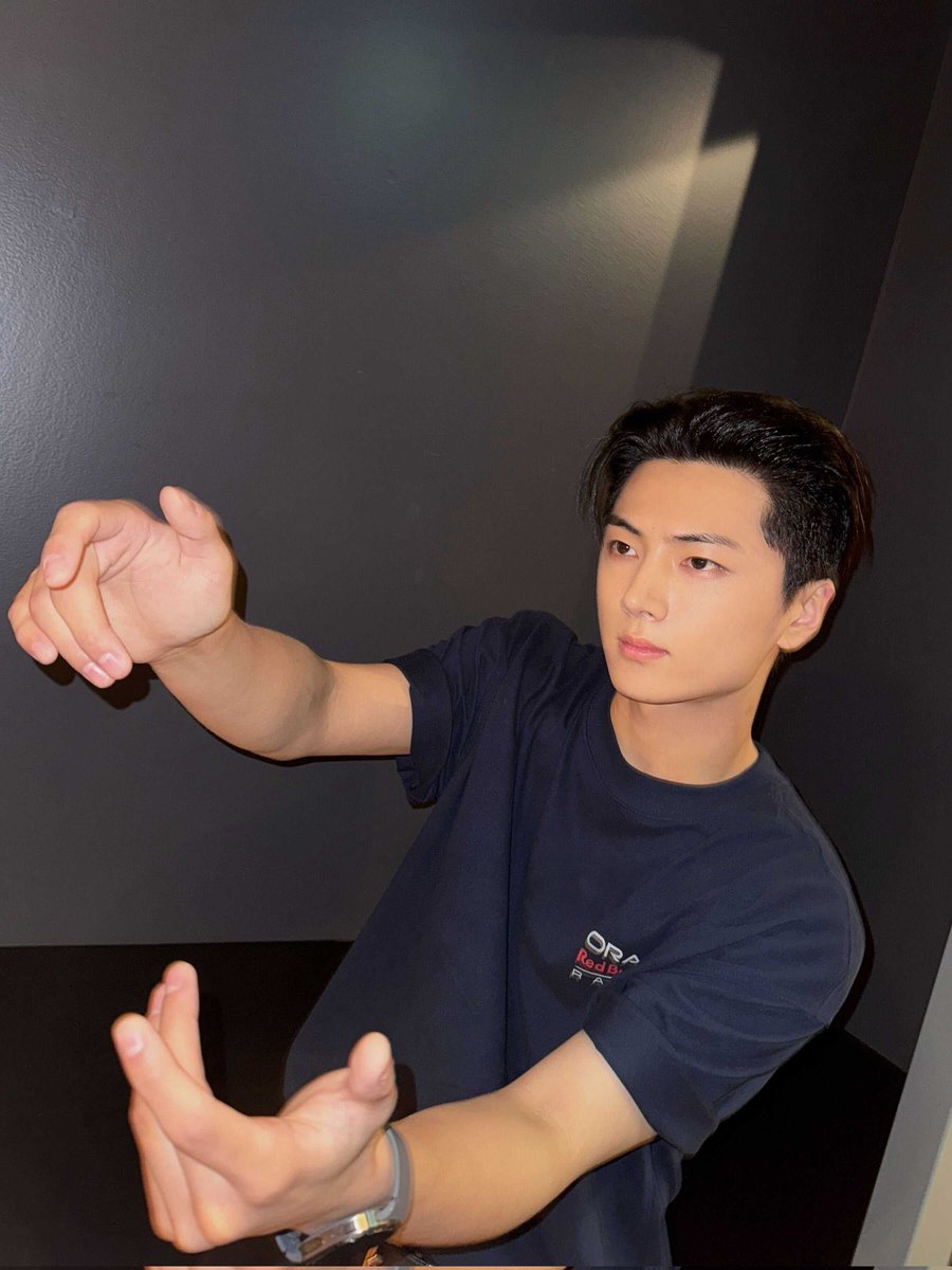 250829 - ويفيرس

تحديث جاي عبر الويفيرس :

شكرًا جزيلاً أمستردام،
ونتمنى لكم جميعًا عطلة نهاية أسبوع سعيدة بمناسبة جائزة هولندا الكبرى ☺️☺️

 <a href="/ENHYPEN/">ENHYPEN OFFICIAL</a> <a href="/ENHYPEN_members/">ENHYPEN</a>     

「 ☾ 」