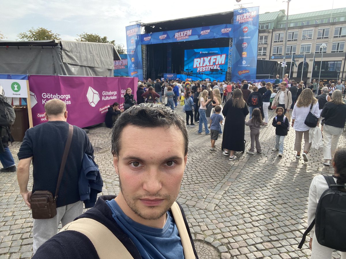 robertjed1996's tweet image. Today I have been to Gothenburg and watched Rix FM Festival. It was the last one for this summer. I have been able to watch eight Rix FM Festivals around Sweden this summer

#rixfmfestival #rixfm #gothenburg #göteborg