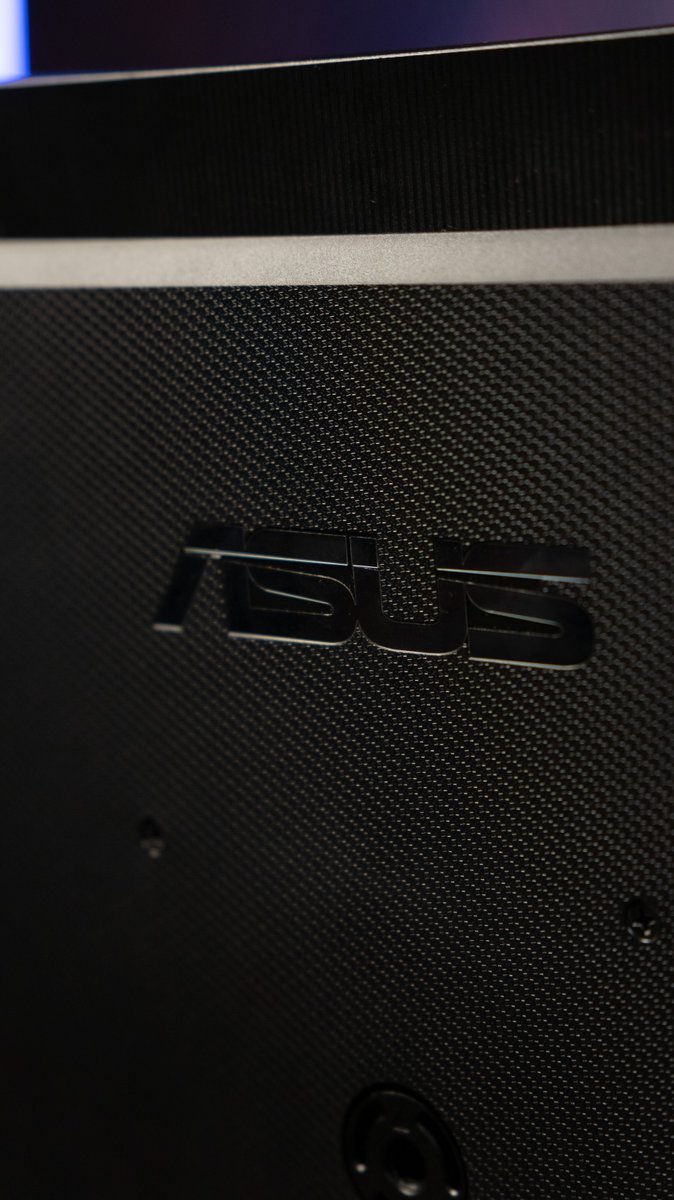 asusbrasilrog's tweet image. A IMAGEM que te conquista em cada detalhe! 💖 

O MB249C da ASUS tem tela Full HD com cores vibrantes e um ângulo de visão amplo. ✨ Prepare-se para uma experiência visual INESQUECÍVEL! 🚀 #MB249C #ASUS #MonitorPortátil #QualidadeVisual #Imersão #Detalhes