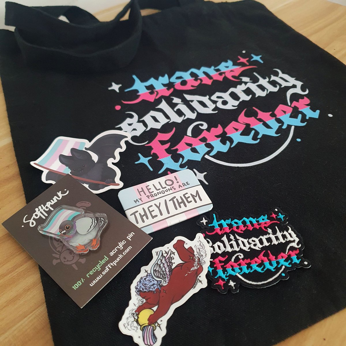 sofftpunk tweet media