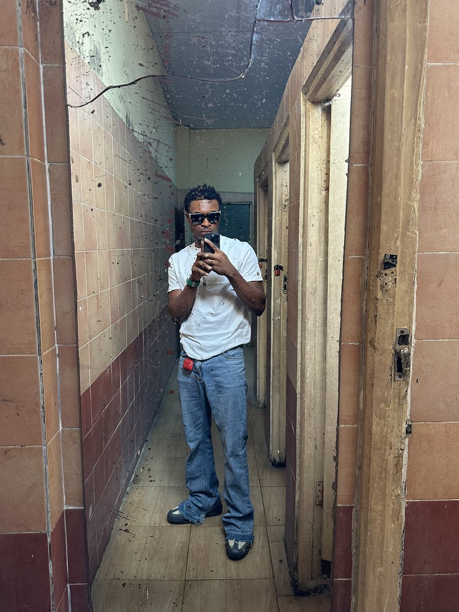 kidaris_'s tweet image. A moment with the CSP @BenHundeyin grateful for the opportunity to engage with those who keep our communities safe. #SecurityMatters