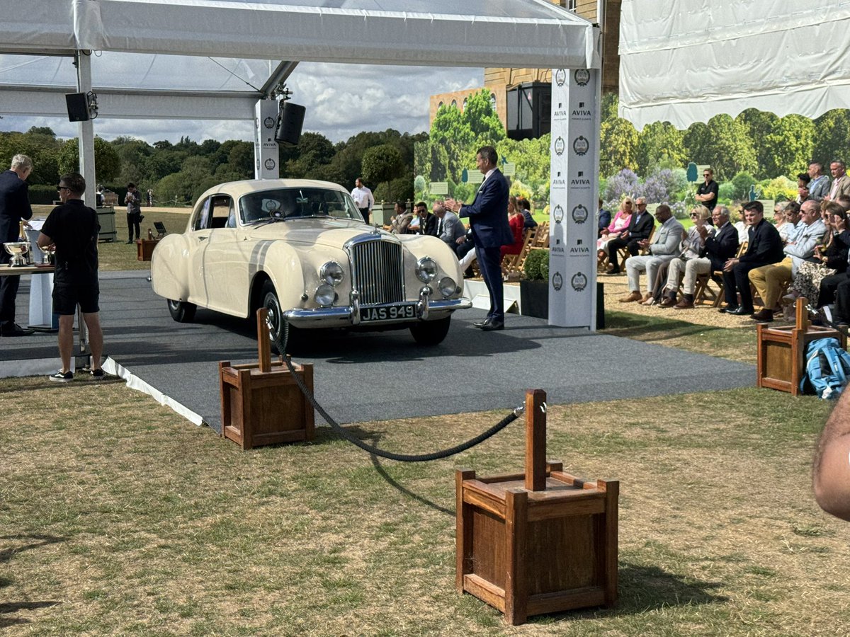 Always good to see cars PV prepared gain awards. 

Bentley R-Type
‘Best in Class’ 
and
Ferrari  250 TR 
‘Chairman’s Award’ 

at Salon Prive 2025