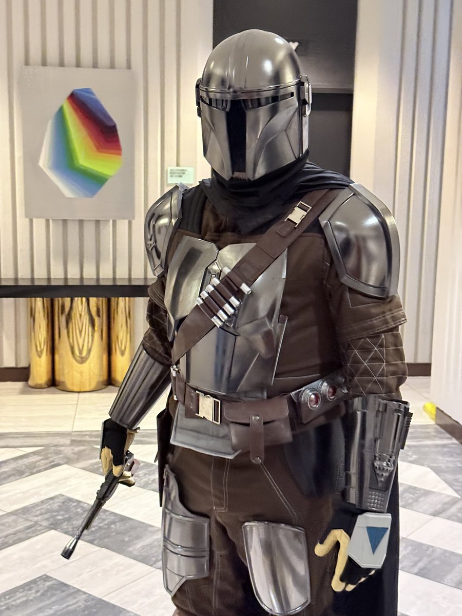 Doomedbased1's tweet image. All the cosplays #DragonCon