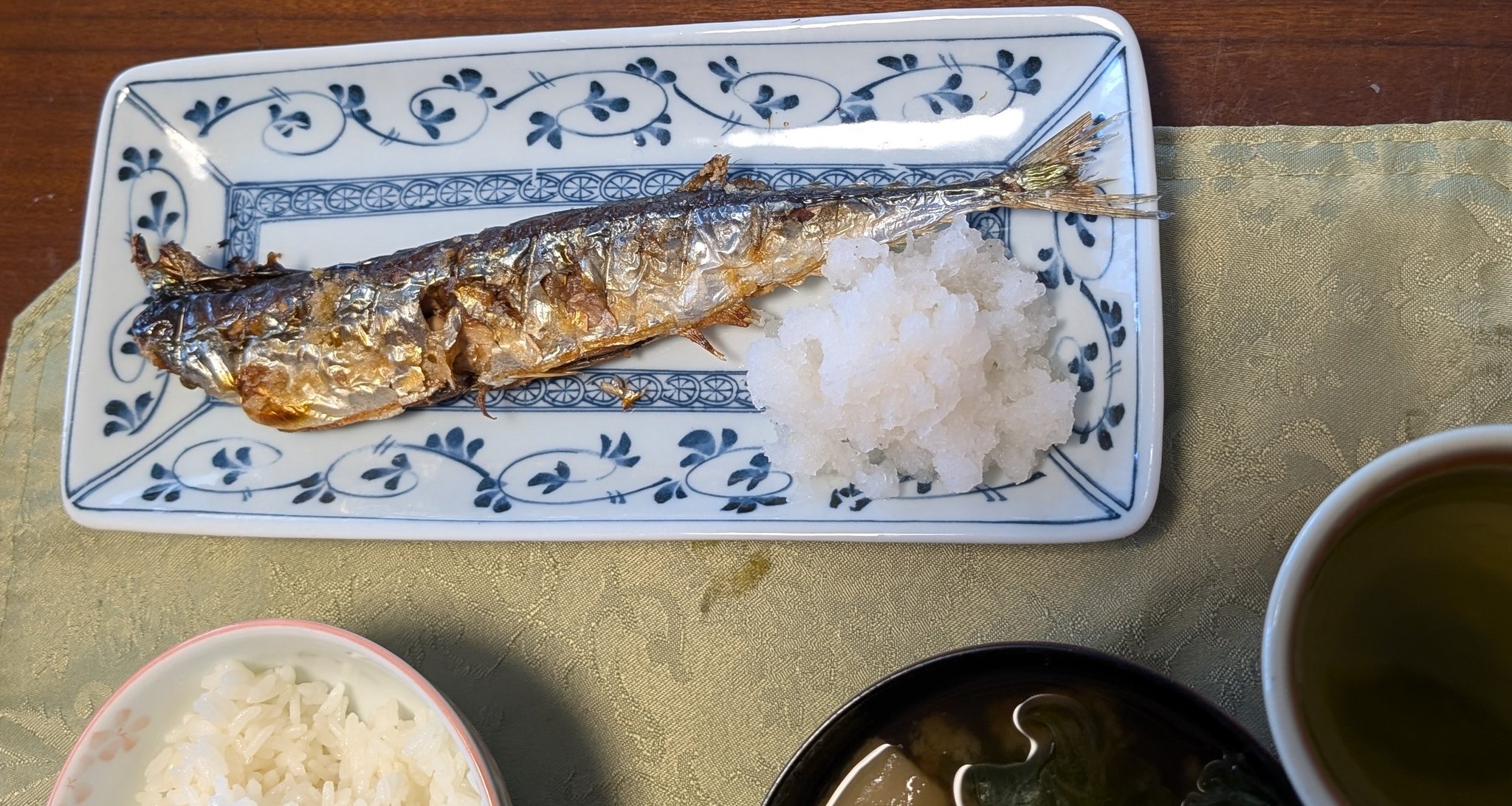 しょう☆プロフ必読宜しくお願い致します。　鮮魚と干物 GEX 金魚元気プロバイオフード 色揚げ 220g 金魚 顆粒 浮上性