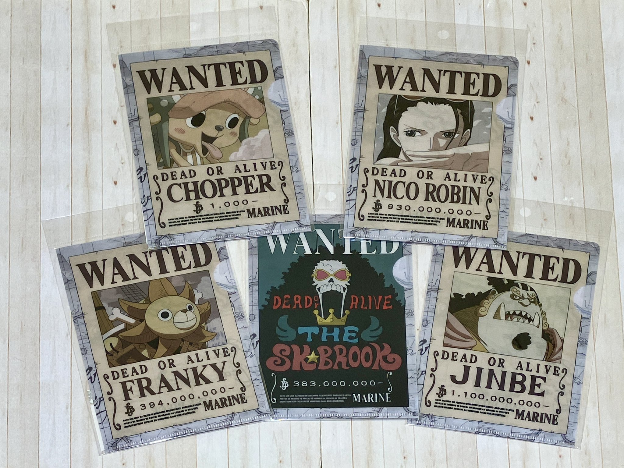 麦わらストア A6サイズ 手配書ミニクリアファイル　23種セット ONE PIECE 麦わらストア梅田店 on X: 
