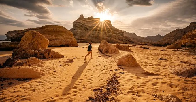 عُمان تكشف عن تطبيق سياحي لتسهيل حجوزات المغامرات #سياحة 