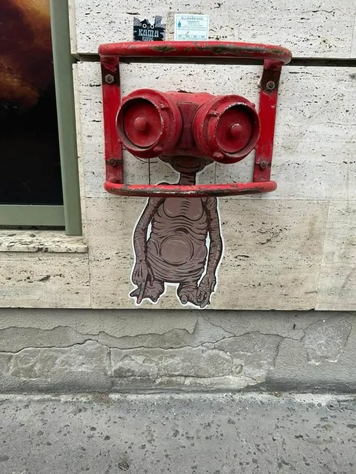 Urban walls, sidewalks, and even utility meters are the unlikely canvases behind this clever collection of genius street art. 
📸 STREET ART UTOPIA 
#StreetArt #UrbanArt #ArtInPublic