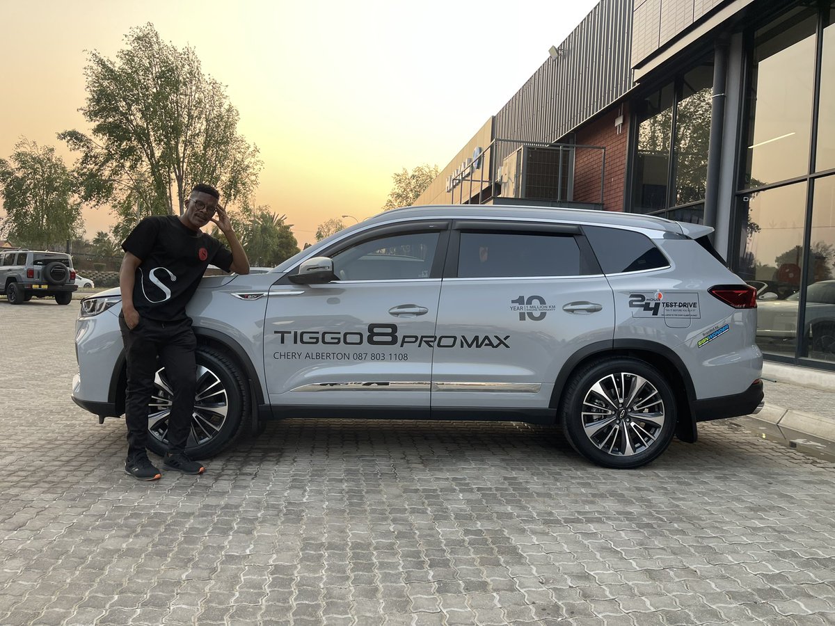 I believe that I was born for greatness. I believe that @chery_albertonsa is greatness. I believe you are born for greatness my friends. I believe you should believe that you are great. Ok goodnight🫶. Tomorrow comedy show at Vanderbijlpark see you there.