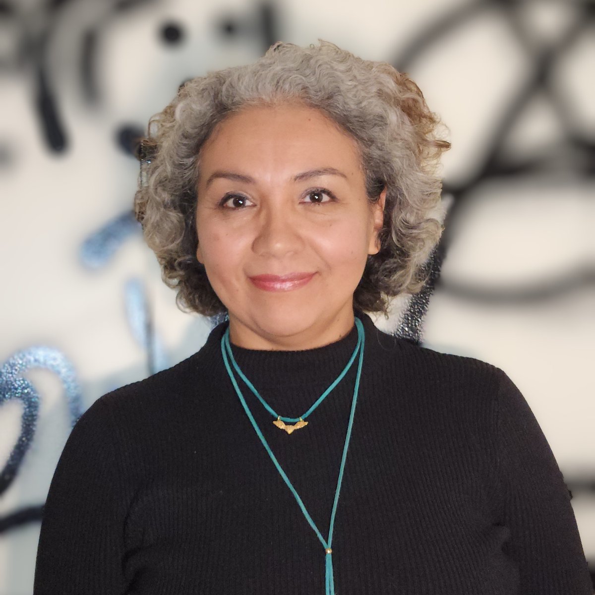 We’d like to extend a warm welcome to, Mireidis Marcano will be teaching our Spanish 5/Advanced and Spanish 2/3 classes this year.
To learn more about her professional experience and incredible community outreach, please visit communityhigh.net/2025/08/bienve….