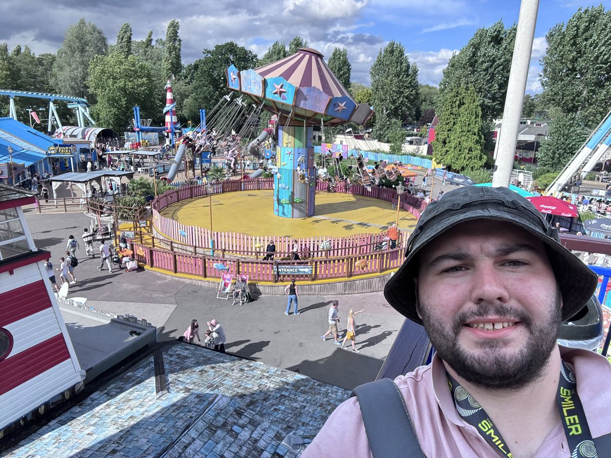 matt THEME_PARK_uk tweet media