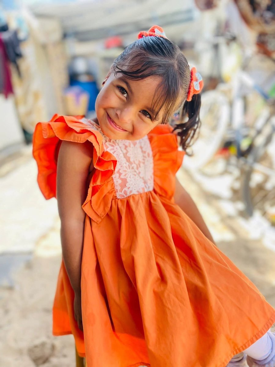 Israel killed baby Jouri when they dropped a missile on their home in Khan Younis.

Her name was Jouri Lafi, means the rose in Arabic.

Jouri was only (4)