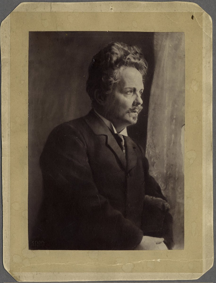 Andre Buchheim (@andrebuchheim) on Twitter photo August Strindberg (1849-1912)
"Zum Strand hinuntergekommen, atmete er tief aus wie nach einer übermäßigen Anstrengung. Er knöpfte die Weste auf, als habe er ein eisernes Wams getragen, kühlte seinen Kopf und warf einen sehnsuchtsvollen Blick auf das freie Wasser. Viel hätte er August Strindberg (1849-1912)
"Zum Strand hinuntergekommen, atmete er tief aus wie nach einer übermäßigen Anstrengung. Er knöpfte die Weste auf, als habe er ein eisernes Wams getragen, kühlte seinen Kopf und warf einen sehnsuchtsvollen Blick auf das freie Wasser. Viel hätte er