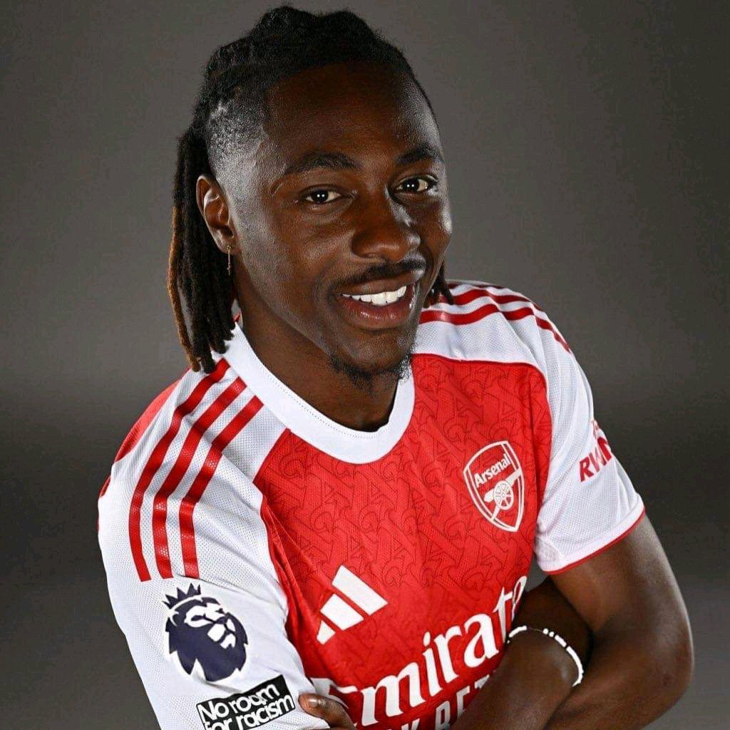 🔴⚪️The summer 2025 transfer window is coming to an end. So here’s my list of Arsenal’s top player signings; 

1. Eberechi Eze
2. Viktor Gyokeres
3. Martin Zubimendi
4. Noni Madueke
5. Kepa Arrizabalaga
6. Cristhian Mosquera
7. Christian Norgaard
8. Piero Hincapié

Let me know
