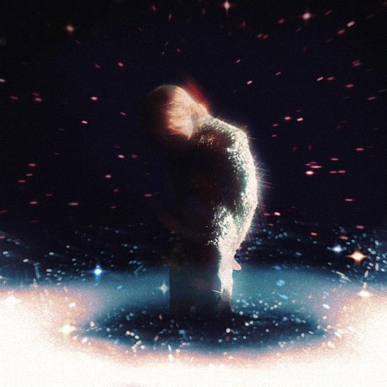 obsessed

Star Crossing Night Out Now
#THE8_Star_Crossing_Night
#디에잇_밤을밝히는_별과만나는밤
<a href="/pledis_17/">세븐틴(SEVENTEEN)</a>