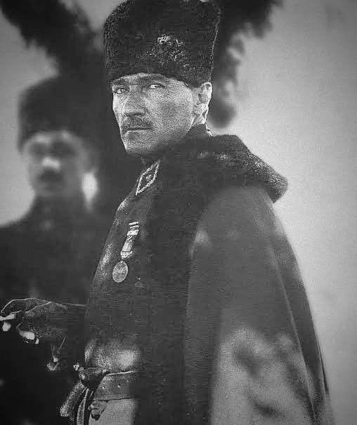 Her zaman Senin yolunda ve İlkelerin doğrultusunda ilerleyeceğiz...

#30AgustosZaferBayrami 'mız kutlu olsun !