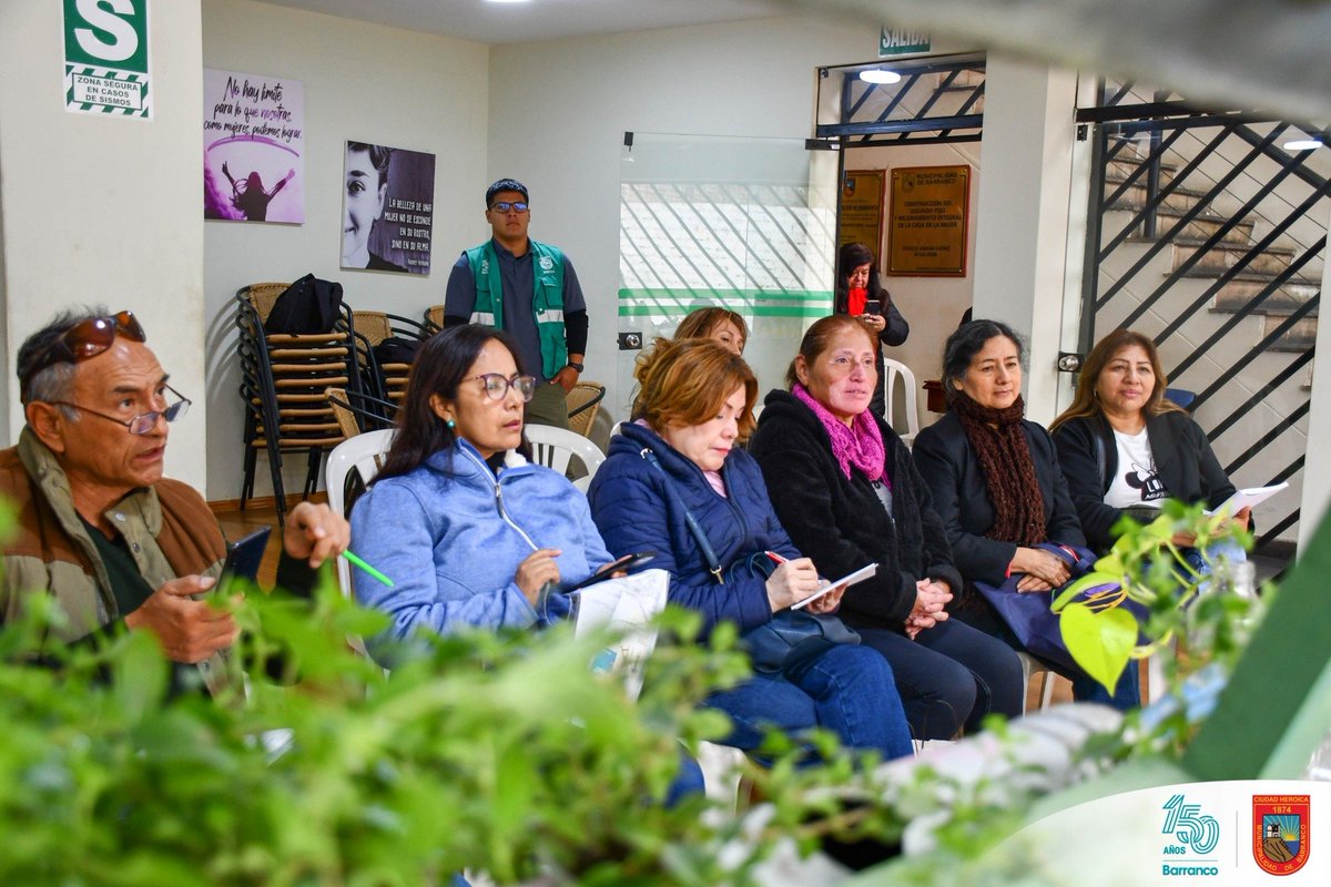 ¡Cultivando vida y belleza! 
Un espacio para crear y crecer aprendiendo técnicas de como sembrar de manera correcta y saludable nuestras plantas en casa en el Taller de Jardinería.

La naturaleza y la creatividad se unieron en un espacio de aprendizaje y diversión.