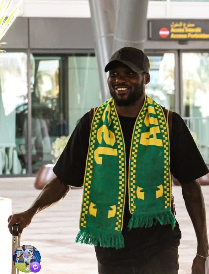 SantosMwine's tweet image. Breaking 🚨🇳🇬
 
Former Remo Stars striker 🧨 Alimi Sikiru 🇳🇬 has arrived in Algeria 🇩🇿 and is set to finalize his move to JS Saoura. The forward is ready to begin a new chapter in his career ⚽. Keep an eye on Sikiru 👀✨.
##championbet #promocode Santos2000