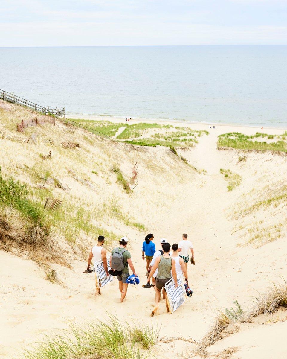 The holiday weekend starts now. We'll see you at the shore. 🌊