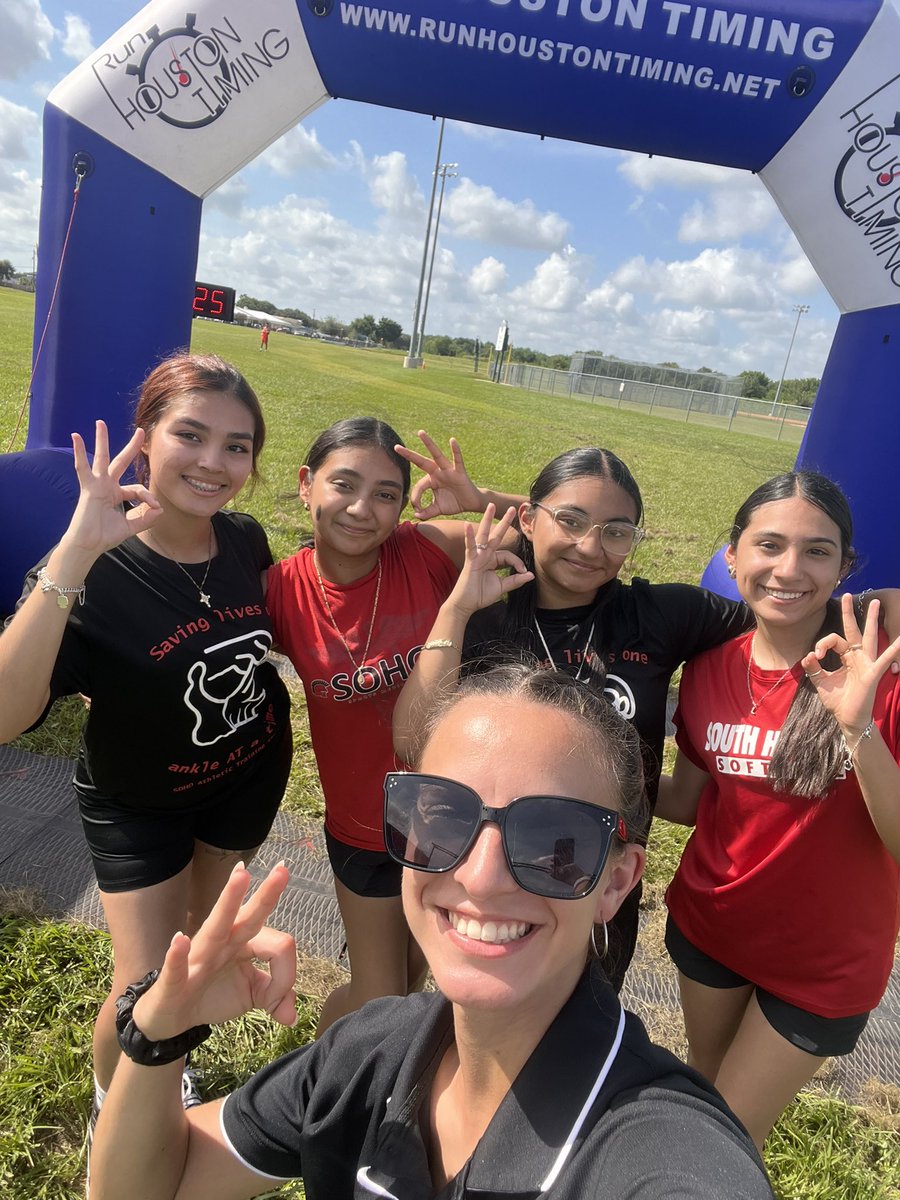 Thank you to all our helpers at the Goehring Invitational! This meet would not have ran as great without you guys! Y’all are the real MVPs! Thank you to Run Houston Timing for timing our meet! <a href="/sohofootball/">TROJAN PRIDE</a> <a href="/SoHoGirlsBB/">Lady Trojans Basketball</a> <a href="/Athletics_PISD/">Pasadena ISD Athletics</a>
