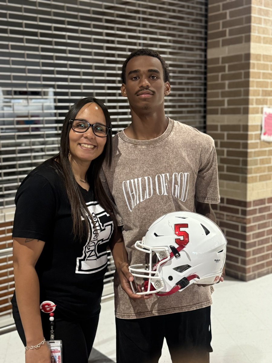 My guy and mom. <a href="/TheLand_CHSF/">Cleveland HS Football</a> <a href="/theajanisanders/">Ajani Sanders, M.S.Ed, CAA</a> <a href="/ClevelandISDTX/">Cleveland ISD</a> <a href="/Christian_4tf/">Christian Harrison</a> it’s time to get busy it’s senior year . Show that you are that guy my boy. ❤️