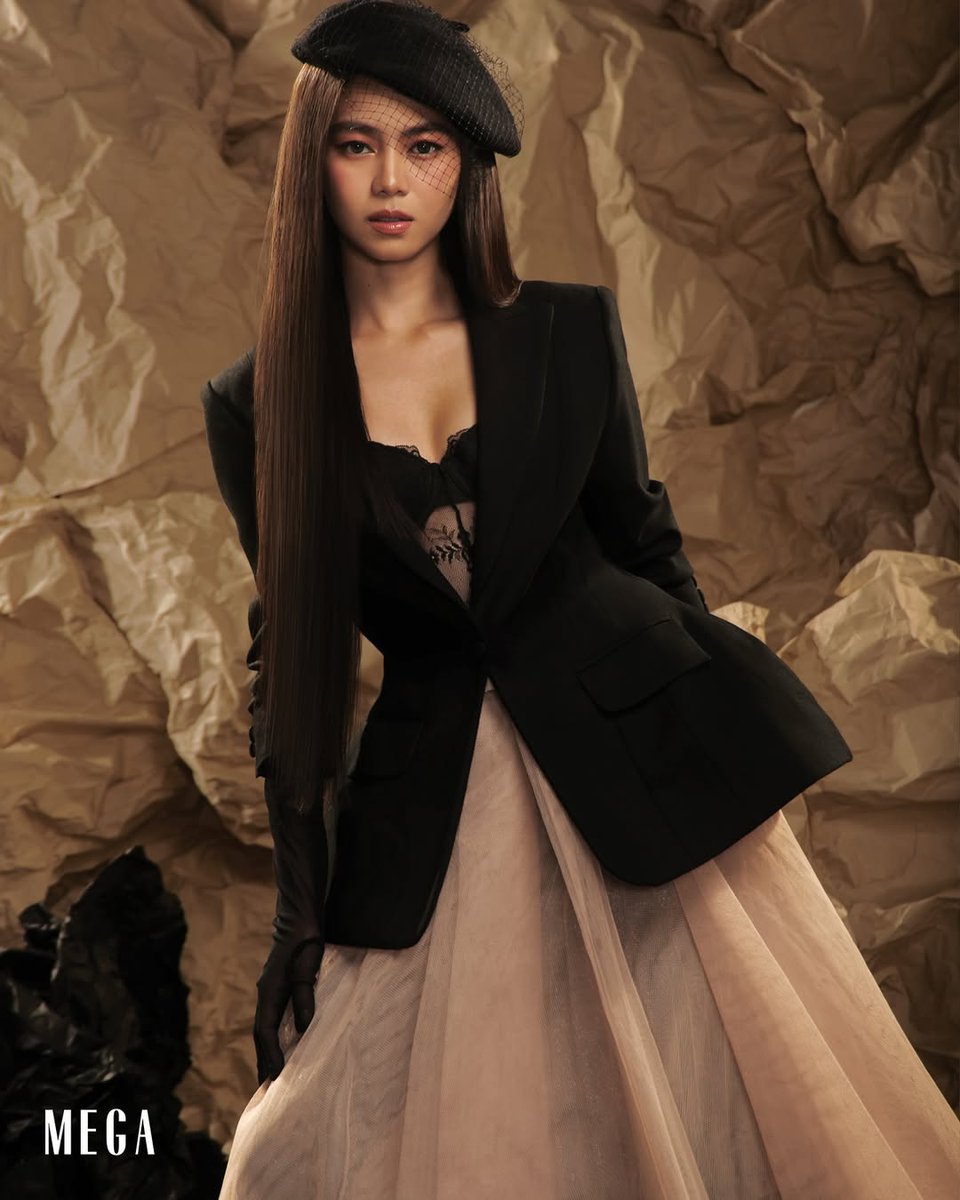 can't get over this photo of ash. sobrang ganda niya pls 🥹