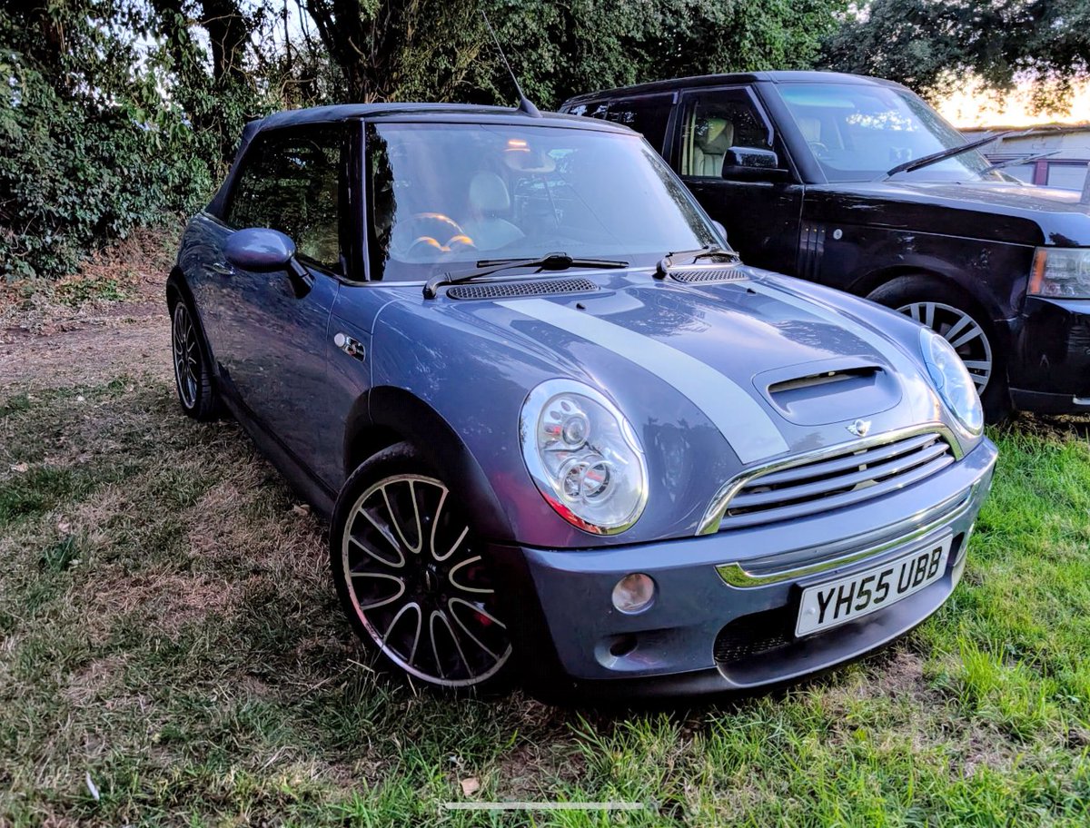 Rustival tomorrow. Unfortunately the more interesting cars are off the road, so I'll be in this. Listen out for the pulley whine. Oh, and it's currently been sitting a month, has a flat battery, and is missing the passenger seat. Plus it's filthy. But otherwise, perfect. Ish.