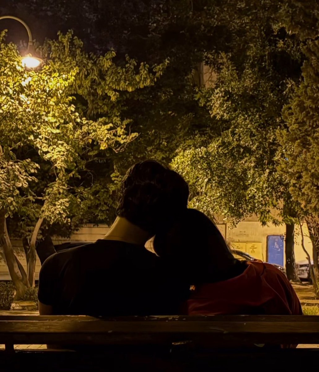 huzunlumesaj's tweet photo. ben her zaman senin yanında olurum.
çünkü olunabilecek daha güzel yer yok.. https://t.co/64HW8trv8a