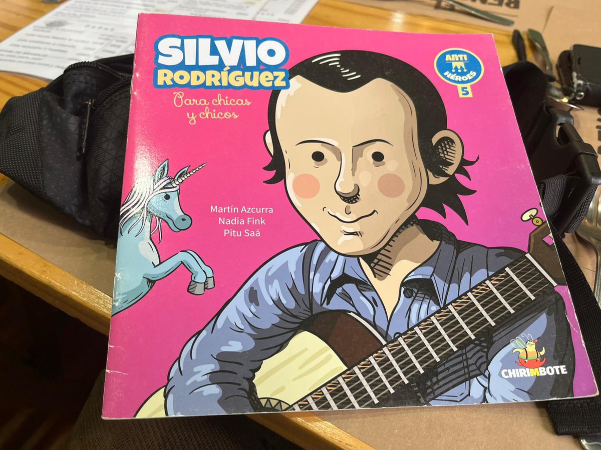 sin_consigna's tweet image. 🇨🇺🇺🇾Esta literatura venden para los niños en #Uruguay, adoctrinamiento a lo cubano en plena democracia.
 
Ahhh de Uruguay no podemos hablar los cubanos 😒, pero libritos comunistas sobre #Cuba si que pueden vender acá.

#ComunismoEsMiseriaHambreYMuerte