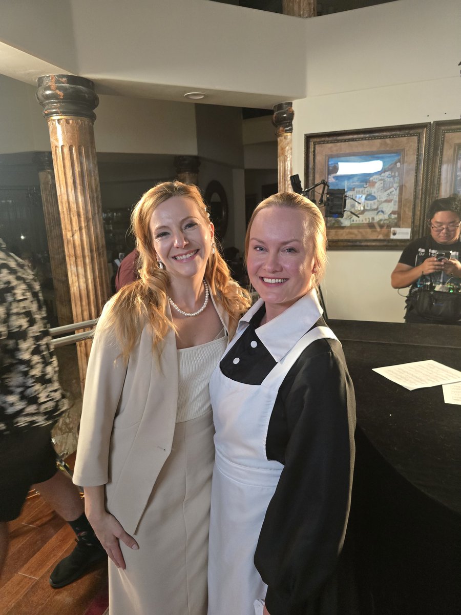 First Supporting role in a Vertical - DONE ✅ Well, minor Supporting but whatevs 💅
I just back to LA and going through all my photos. Incredible cast and crew. I feel so lucky to have been a part of this and working alongside these talented humans 🩷