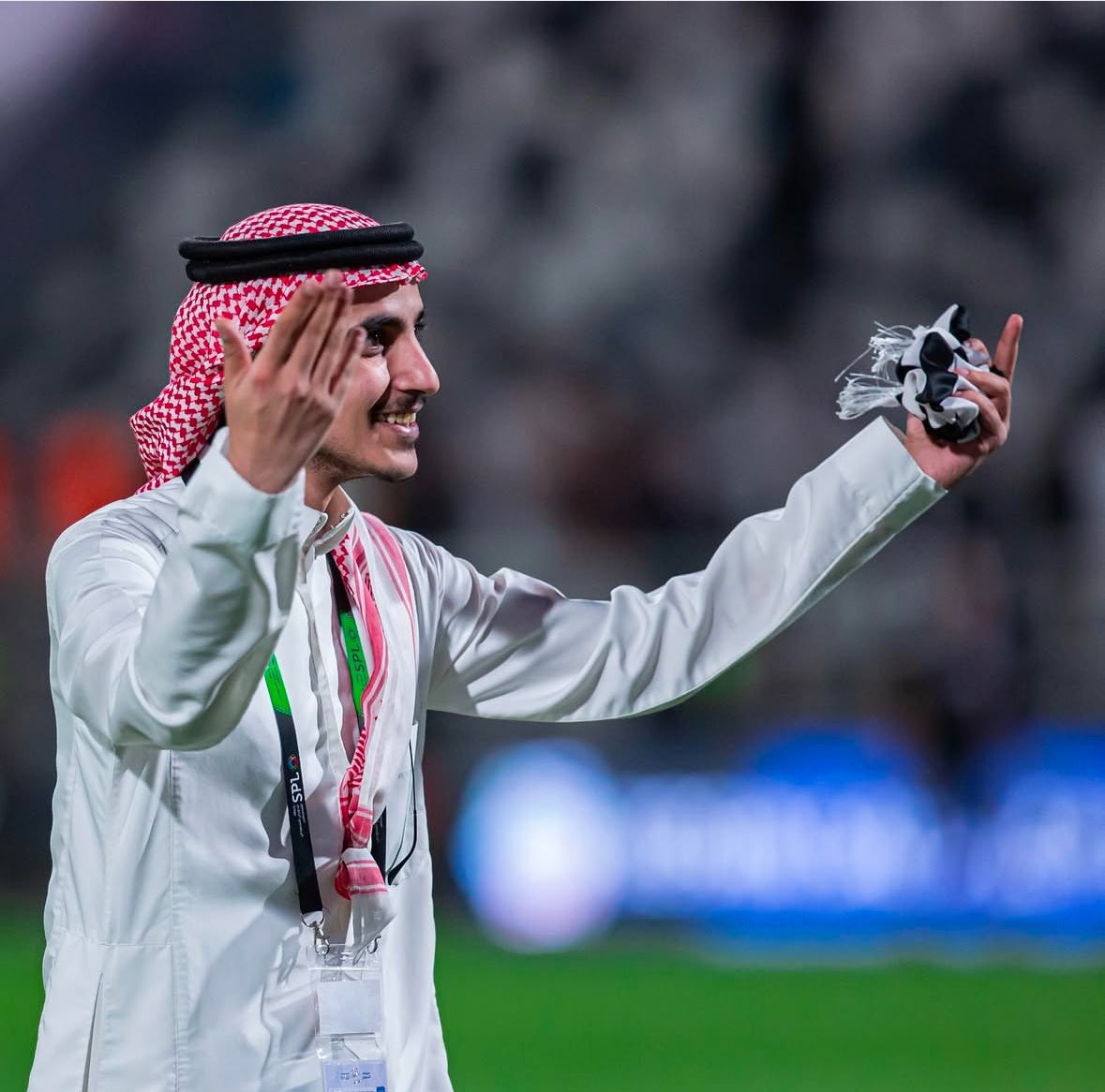 والله انه كان صانع فريق ثقيل فالملعب