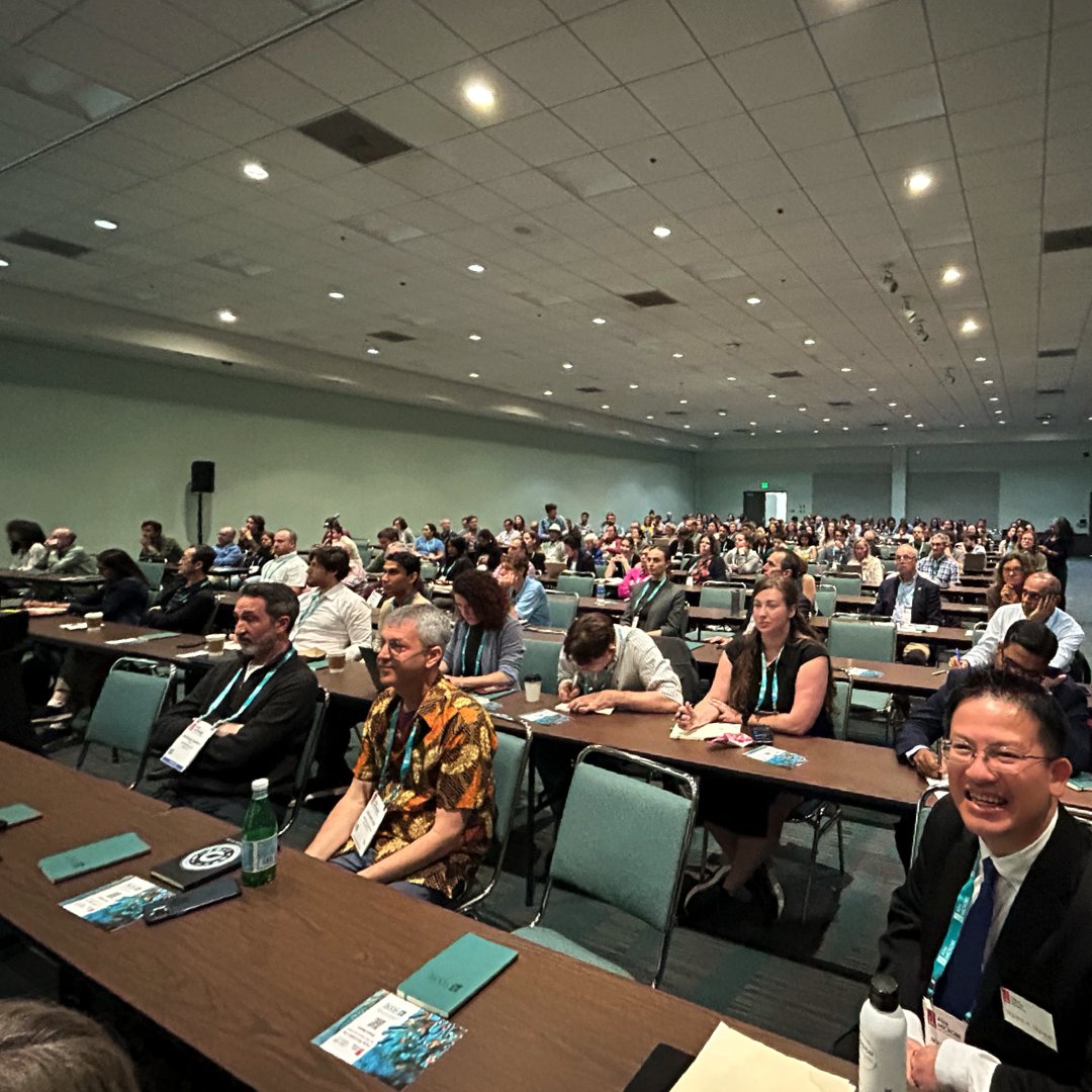 MooreFound's tweet image. As part of our 25th Anniversary we partnered w. 
@ASMicrobiology to spotlight a new Early Microbial Life report, released at #ASMicrobe. After, @AshleyLHagen, Michael Lynch + Vaughn Cooper recorded a Meet the Microbiologist podcast episode. 🦠

Tune in ⤵️
brnw.ch/21wVjFs