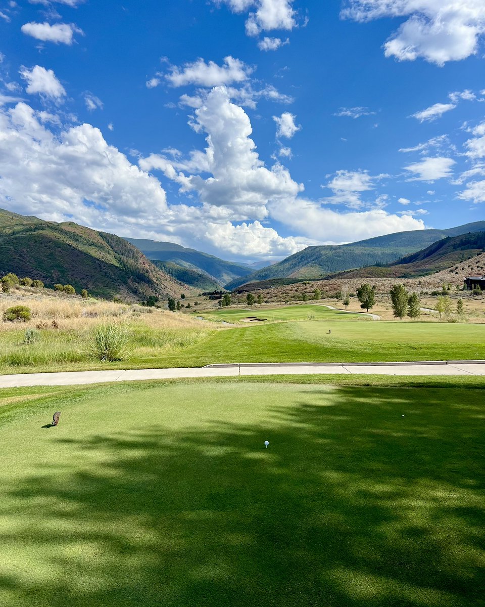 PGA's tweet image. This view &amp;amp; a long weekend ahead. Tough to beat! ⛰️ 

#EscapeToGolf
