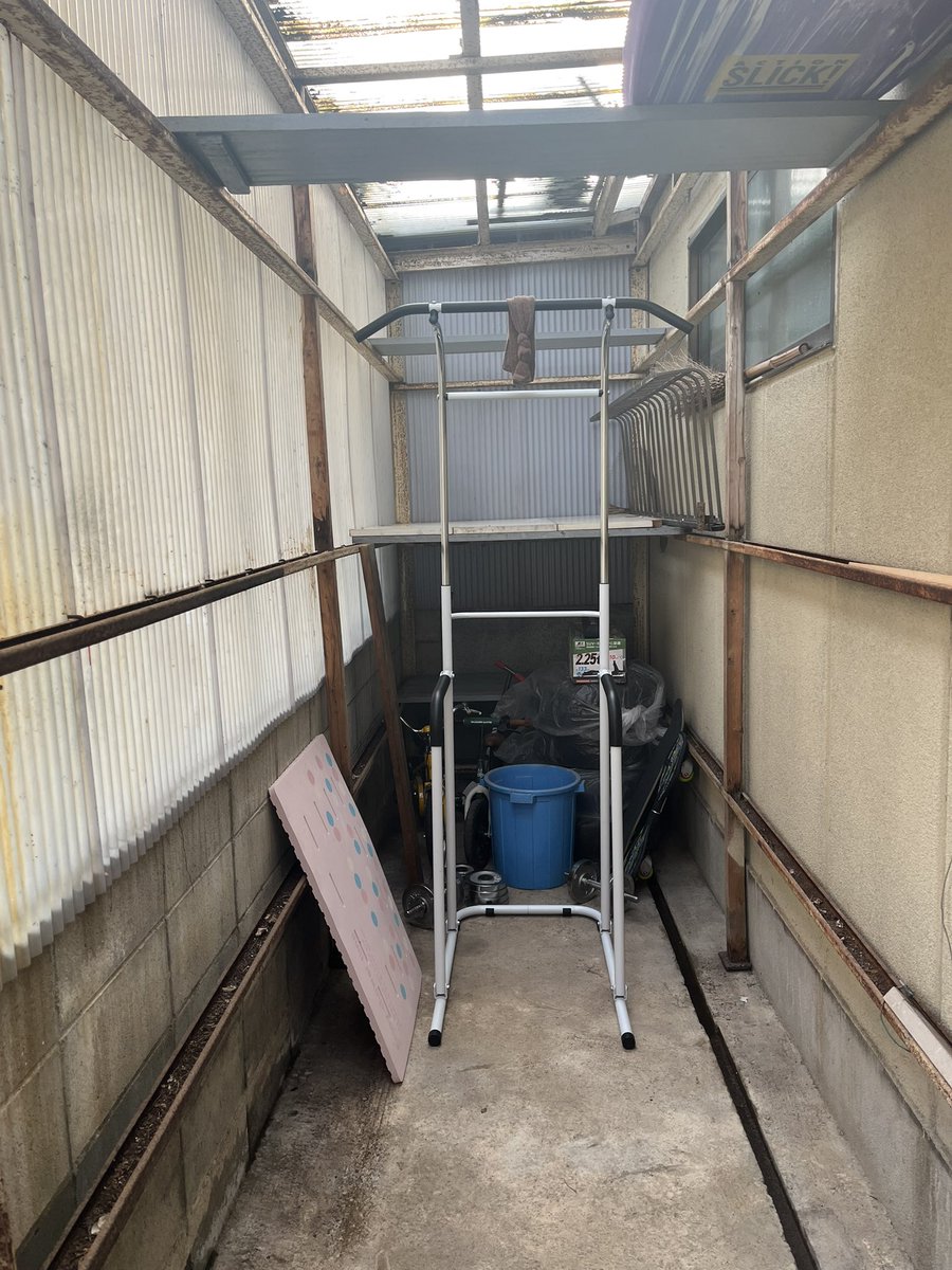 cryptani_c's tweet image. あまりに筋トレしてなかったので筋トレスペースは屋外の納屋に移転しました
心機一転頑張ります