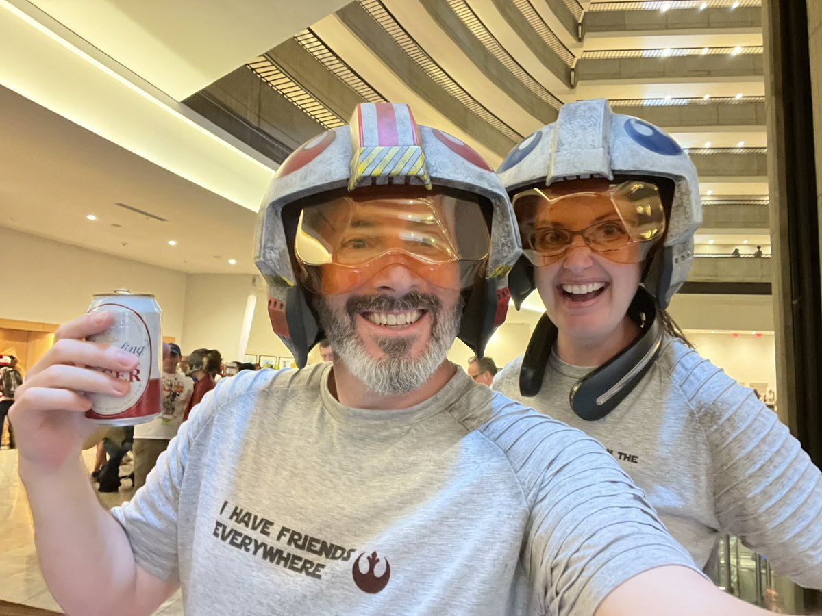 chinbeard's tweet image. May the force be with you! #dragoncon