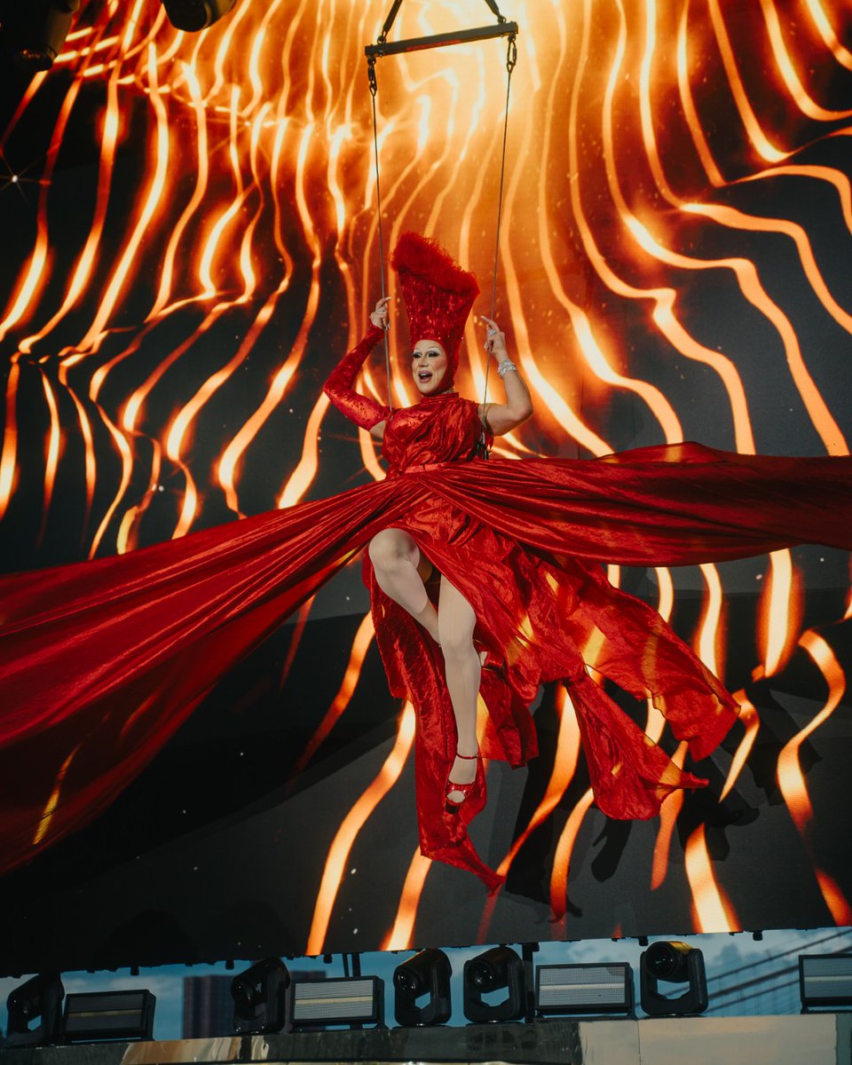 The Rooftop at Pier 17 tweet media