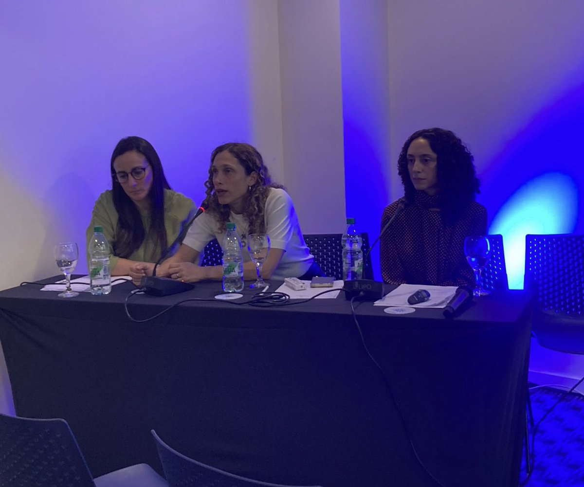 Carolina Oliver (@caroolivermd) on Twitter photo Álgida discusión sobre TPH si o no en
Manto en LATAM y acceso a fármacos.
<a href="/GUruguayLinfoma/">Grupo Uruguayo de Linfoma- GULi</a> <a href="/silcugliari/">silvanacugliari</a> <a href="/marianakalmus/">Mariana Kalmus</a> Luciana Guanchiale, Viviana Castro y Virginia Lema Álgida discusión sobre TPH si o no en
Manto en LATAM y acceso a fármacos.
<a href="/GUruguayLinfoma/">Grupo Uruguayo de Linfoma- GULi</a> <a href="/silcugliari/">silvanacugliari</a> <a href="/marianakalmus/">Mariana Kalmus</a> Luciana Guanchiale, Viviana Castro y Virginia Lema