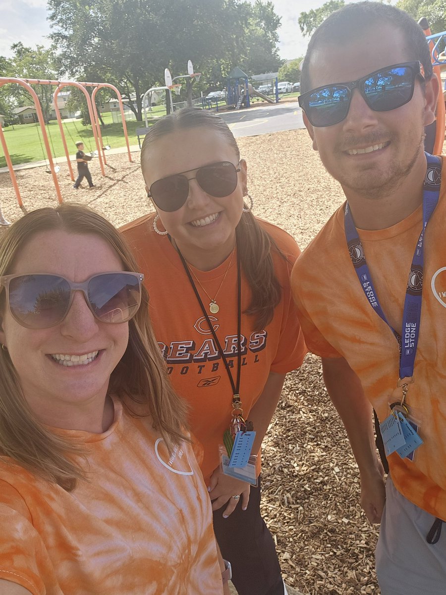 Wearing orange today for International Autoinflammatory Awareness Month! Spread the word and get involved! <a href="/juliebotkin/">Julie Botkin</a> <a href="/CoachNowlan/">Shawn Nowlan</a> <a href="/AAlliance_SAID/">Autoinflammatory All</a> <a href="/AutoinflamMonth/">Autoinflammatory Awareness Month</a> <a href="/D59Rupley/">Rupley Elementary</a> 

 #shine4autoinflammatory #PhysEd 

share.google/Bcdd1wb3aatc7d…