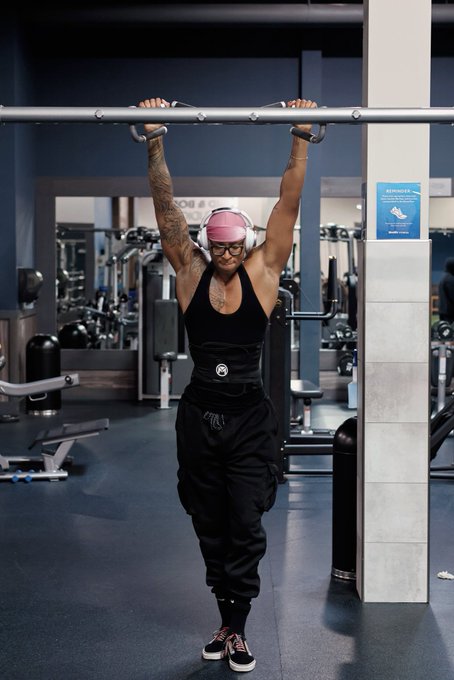 Watch Extra , Extra…..PEEETAAAHHH😱's leaked NSFW photo on TwXstars