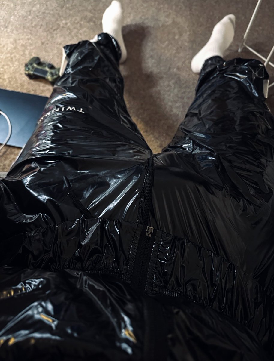 What you gonna do kneeling right here in front of me? 😏