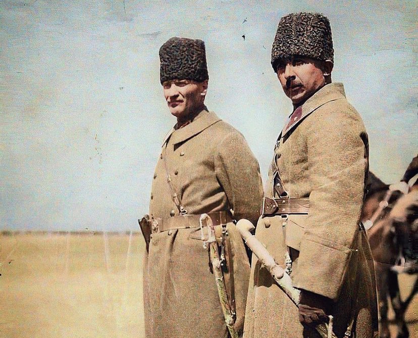 Bunlar çok büyük adam çok yeteri kadar anmıyoruz bile..