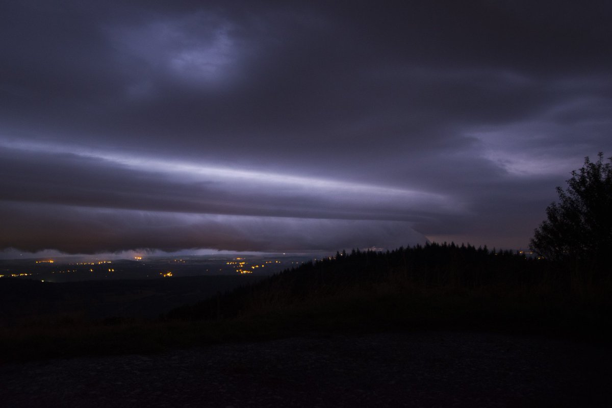 ⚡YanistorM⚡ tweet media