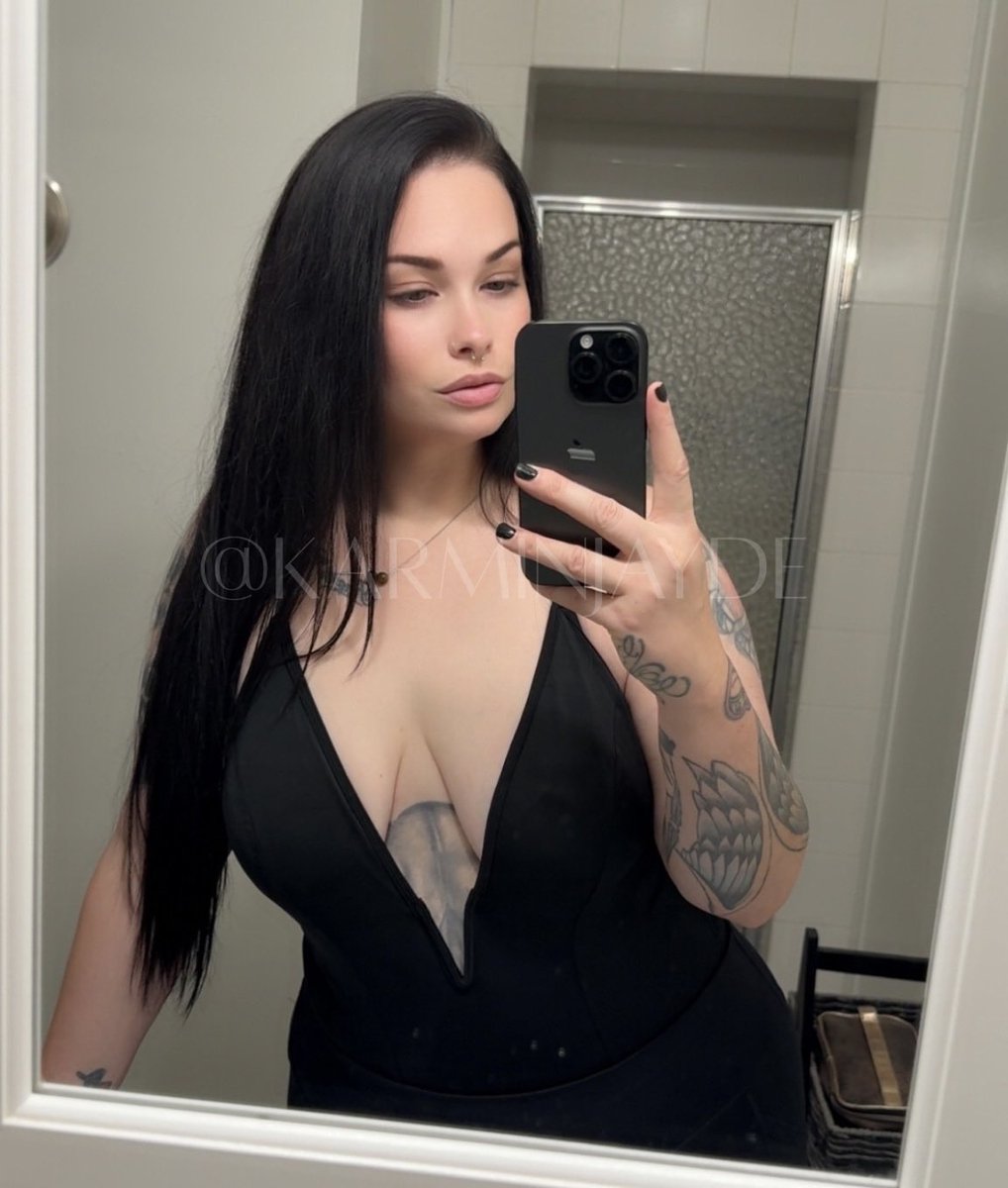 always hot &amp; out of your league