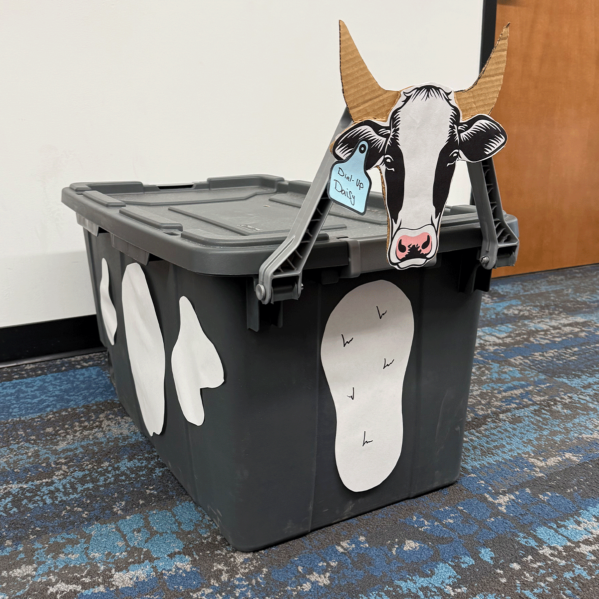 CCComm_Nevada's tweet image. 🚜✨ The #CCComm team is hard at work putting the finishing touches on our float for the #LaborDayParade! 🎉

This year’s theme is #YouthInAg, and we can’t wait to roll down Maine Street on Sept.1st at 10am.🌾💚

Here’s a little sneak peek 👀