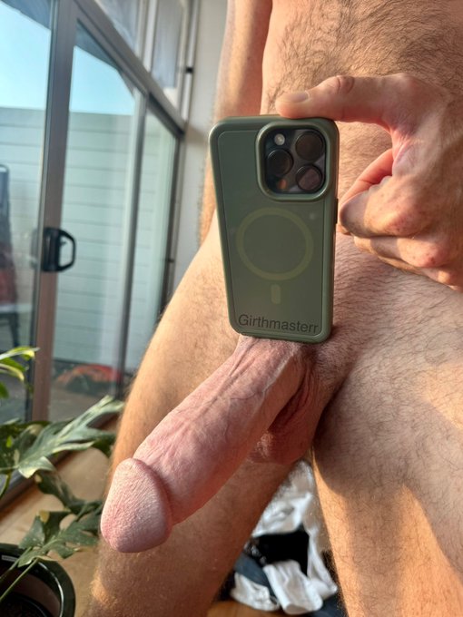 who wants some? https://t.co/bqHtPuhM5k