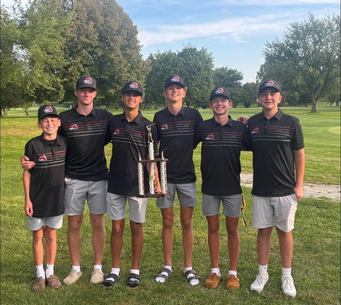 Jeff Parsons (@fhsjeffparsons) on Twitter photo <a href="/SteamerGolf18/">Fulton Steamer Golf</a> Steamers finish 2nd today at the Wayne Brinkmeier Invite at Byron Hills GC with a score of 307. We had 2 Steamers place in the top 10 to earn medals today. Jacob Voss placed 4th with a -1 70 and Owen Van Zuiden with a 6th place finish with a 73. <a href="/SteamerGolf18/">Fulton Steamer Golf</a> Steamers finish 2nd today at the Wayne Brinkmeier Invite at Byron Hills GC with a score of 307. We had 2 Steamers place in the top 10 to earn medals today. Jacob Voss placed 4th with a -1 70 and Owen Van Zuiden with a 6th place finish with a 73.