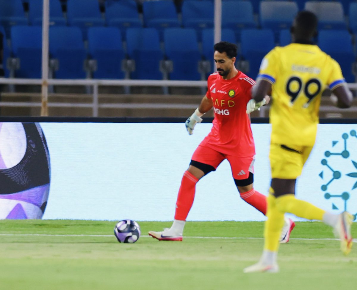 بعد مستواه اليوم
مع الاعتماد على العقيدي ؟