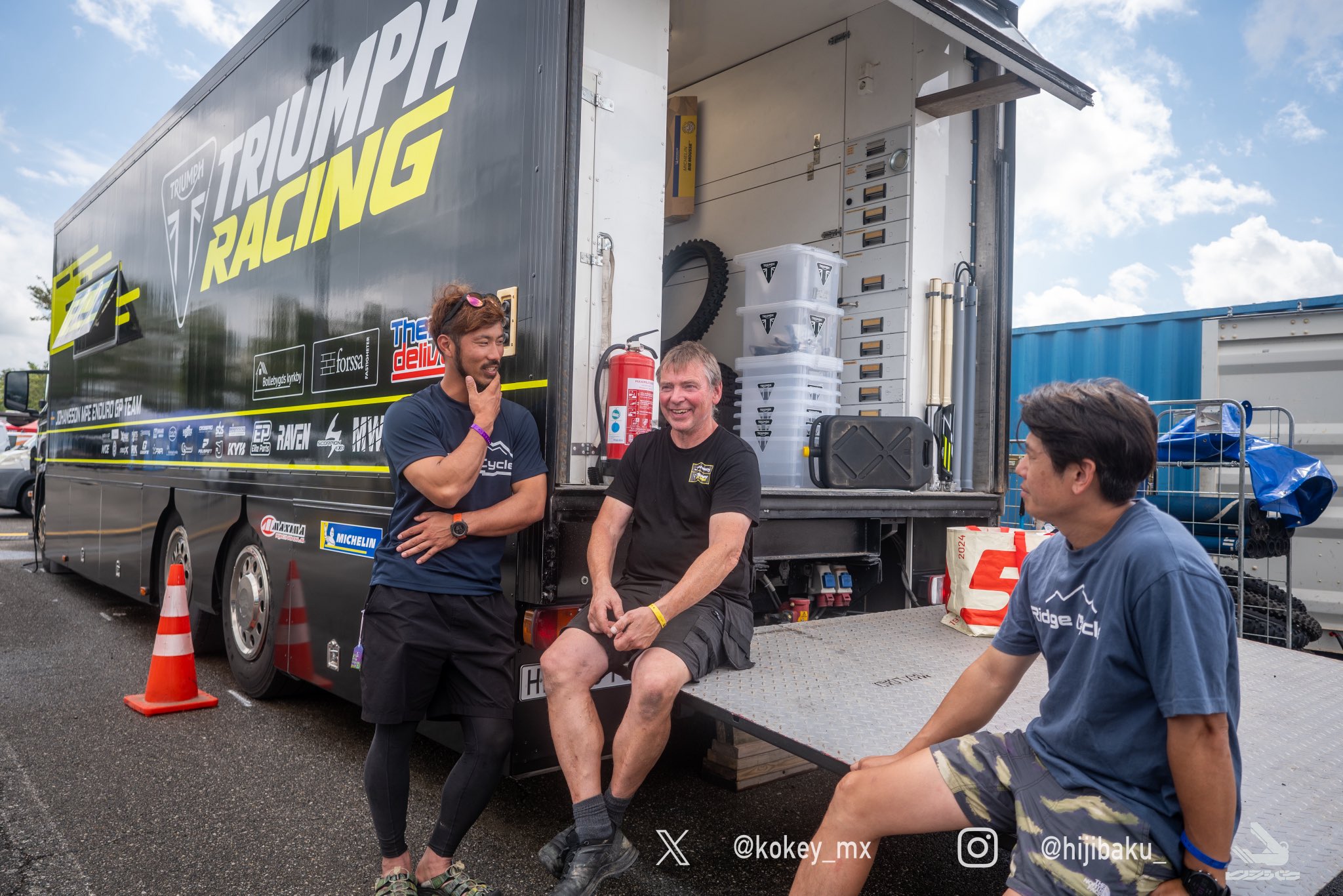 潤デューロ (@katakingrider) / X