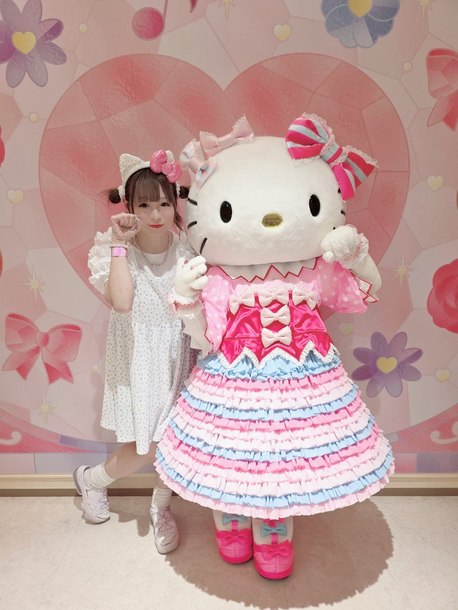 みーにゃん(Mike☆miKe) (@mikemike_mika) / X