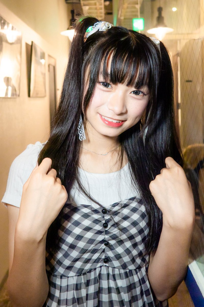 おはらむ💗
東京なーう💞
明日は東京モデル撮影会だよ💘
東京中々来れないから
楽しみしてるので満枠待ってます😍

#らむ 
#うる星やつら 
#topmodelschool 
#大阪モデル撮影会 
#JCミスコン 
#ミクチャ 
#ライバー 
#中一ミスコンファイナリスト