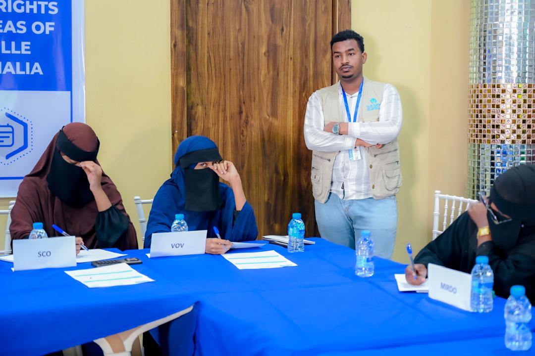 Sasdosom's tweet image. Day 2: #SASDOSOM in partnership with #UNTIMS 3-day Capacity Building Workshop!

In wednessday, CSOs &amp;amp; CBOs in Lower Shabelle are enhancing their skills to monitor, document, report &amp;amp; advocate for human rights violations.

#HumanRights #CapacityBuilding #LowerShabelle #Somalia
